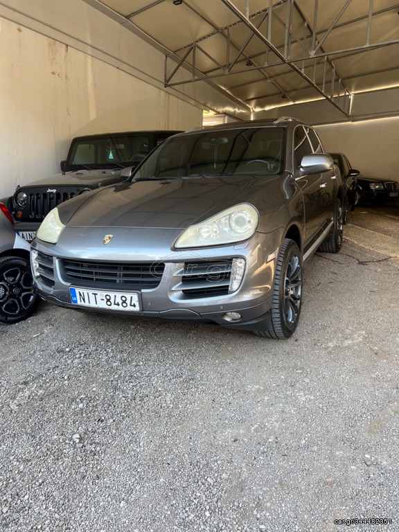 Porsche Cayenne 2010