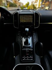 Porsche Cayenne 2015 S E-Hybrid-thumb-13