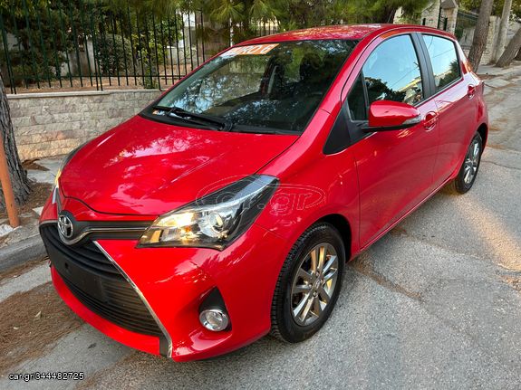 Toyota Yaris '15 Book Service Toyota 67 Km ! CAMERA - EURO 6-