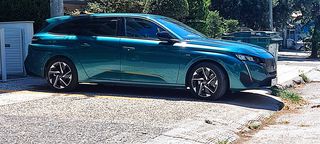 Peugeot 308 2023 Station Wagon 180e full extra