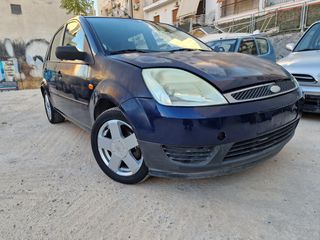 Ford Fiesta 2003-thumb-2