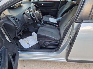Citroen C4 2005-thumb-10