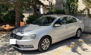 Volkswagen Passat '12