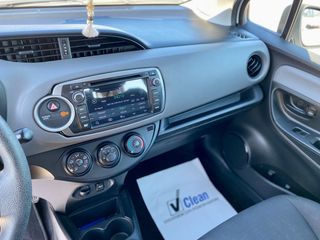 Toyota Yaris 2015-thumb-15