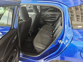 Suzuki Swift 2026 GL+-thumb-11