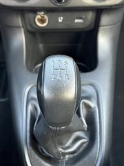 Citroen C3 2018 PureTech VTi 82 Selection-thumb-44