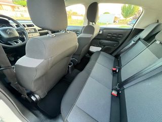 Citroen C3 2018 PureTech VTi 82 Selection-thumb-24