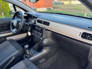 Citroen C3 2018 PureTech VTi 82 Selection-thumb-27