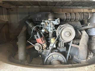 Volkswagen T2 1969 Bus-thumb-10