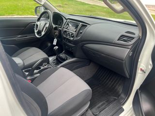 Mitsubishi L200 2022-thumb-15