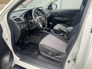 Mitsubishi L200 2022-thumb-13