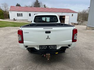 Mitsubishi L200 2022-thumb-5