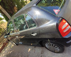 Skoda Fabia 2002-thumb-2