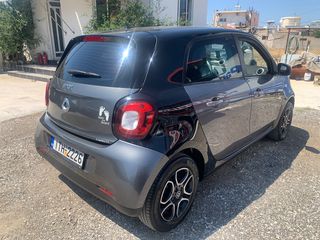 Smart ForFour 2018-thumb-4
