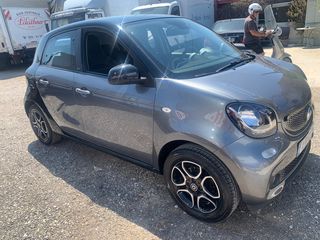 Smart ForFour 2018-thumb-5