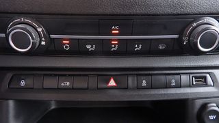 Peugeot Expert 2020 1.5BLUE HDi 3ΘΕΣΙΟ ΕΛΛΗΝΙΚΟ ΔΕΡΜΑ L2H1 EURO-6 3ΠΛ-thumb-28