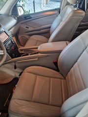 Mercedes-Benz ML 63 AMG 2008 Fecelift-thumb-16