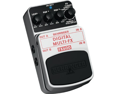 BEHRINGER FX600 DIGITAL MULTI-FX Pedal - Behringer
