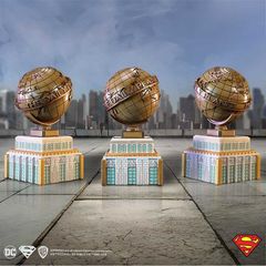 DC Bookend The Daily Planet-thumb-3
