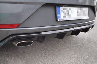 Splitter / Διαχύτης Πίσω Προφυλακτήρα Maxton Design Seat Leon Cupra MK3 (5F) - Μαύρο Γυαλιστερό - (SE-LE-3F-CU-RS1G)