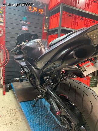 Yamaha YZF R1 2004 2005 2006 διαθέσιμα ανταλλακτικά με 33.919km!