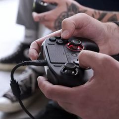 Nacon - Revolution Pro Controller 3 Black / PlayStation 4-thumb-1