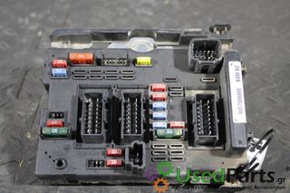 PEUGEOT - 307 - Ασφαλειοθήκη μηχανής - 5ΠΟΡΤΟ - ΕΤΟΣ: 2001-2005 - ΚΩΔ.ΚΑΤ/ΣΤΗ: 9657608880 BSM B2 DELPHI