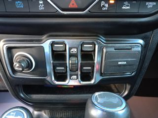 Jeep Wrangler 2022 4xe Hybrid Sahara ΤΕΛΗ 0€-thumb-32