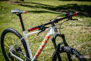 All - Mountain Kellys 2025 HACKER 30 29"     5 Χρόνια Εγγύηση          Carbon-thumb-1