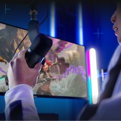 Logitech - Yeticaster GX Dynamic RGB Gaming Mic / PC-thumb-1