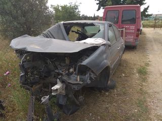 Πωλεται το αυτοκινητο για ανταλλακτικα