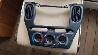 TOYOTA YARIS 99-05 -ΚΟΝΣΟΛΕΣ- ΝΤΟΥΛΑΠΑΚΙ-ΖΩΝΕΣ-ΚΑΛΥΜΜΑ ΡΕΖΕΡΒΑΣ