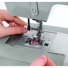 Singer 4423 sewing machine Electric Grey-thumb-2