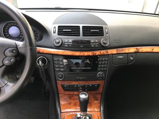 Mercedes-Benz E 200 2006 ELEGANCE FACELIFT AUTO 184hp-thumb-19