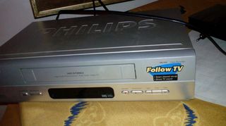 videos vcr vhs Videos funay & hitachi philips ,philips 2000 vr2334 & videocasetes-thumb-1