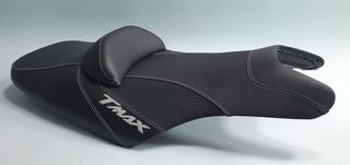 Yamaha Tmax 500/530 με αντιολισθητικό ύφασμα και carbon