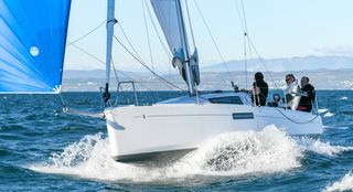 Beneteau 2026 FIRST 27-thumb-1