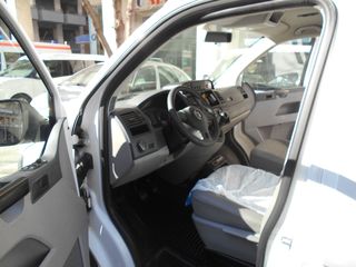 Ασθενοφόρο Volkswagen 2013 TRANSPORTER T5 4 MOTION 4Χ4-thumb-6