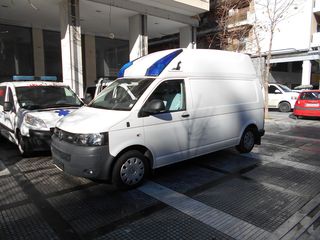Ασθενοφόρο Volkswagen 2013 TRANSPORTER T5 4 MOTION 4Χ4-thumb-1