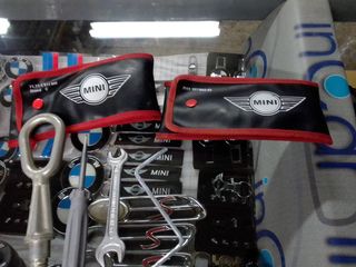 MINI COOPER R50-R52-R53  ΘΉΚΕΣ ΤΑΚΤΟΠΟΊΗΣΗΣ ΕΡΓΑΛΕΊΩΝ 7111 1511643