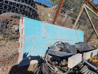 Υδραυλικές πόρτες-thumb-1