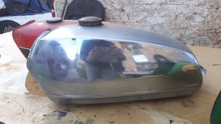 cafe racer ρεζερβουάρ -thumb-3
