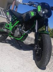  KTM DUKE-LC4-thumb-1