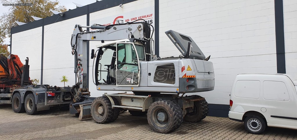 Εκσκαφέας Με Λάστιχα Liebherr 2013 920