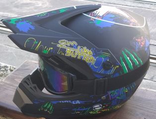  Dirt Motos Helmet-thumb-1