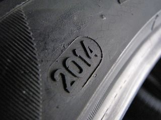4TMX 235-40-18 PIRELLI PZERO DOT (2014)-thumb-8