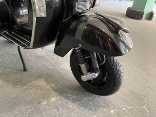 Vespa 1990-thumb-5