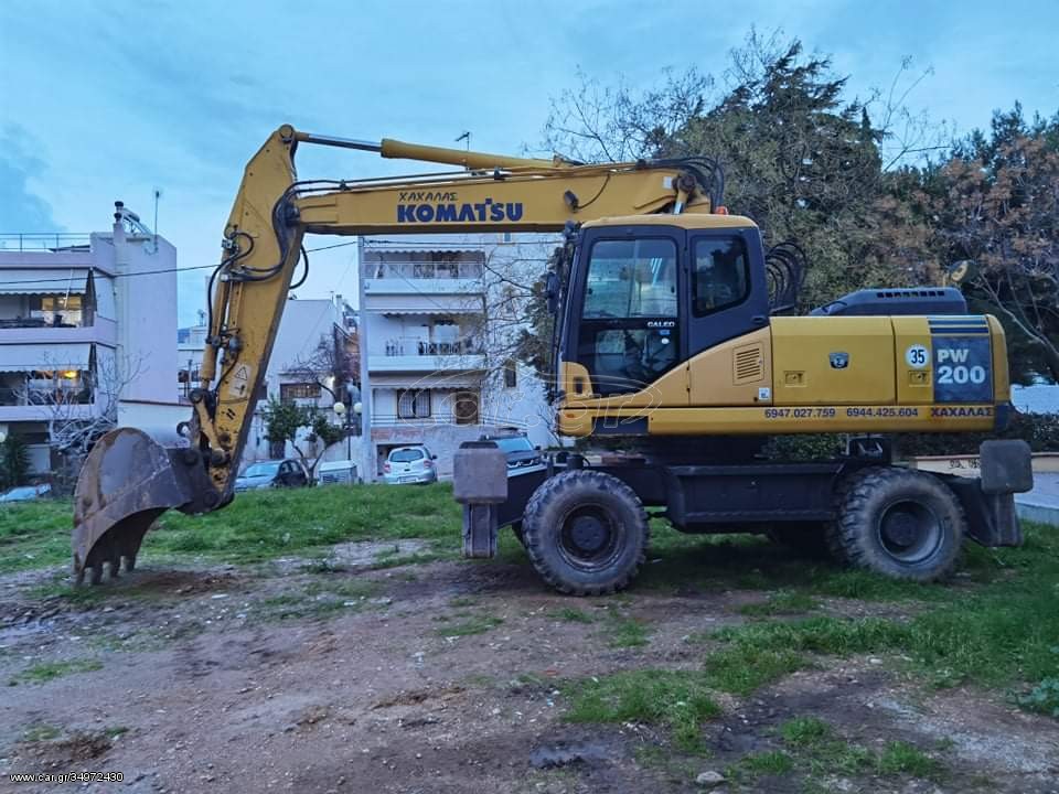 Εκσκαφέας Με Λάστιχα Komatsu 2006 pw 200