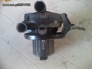 AUDI A4 1600cc 01-07-thumb-1