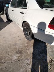 Mercedes-Benz 220 2000 ΜΟΝΟ ΑΝΤΑΛΛΑΚΤΙΚΑ-thumb-1